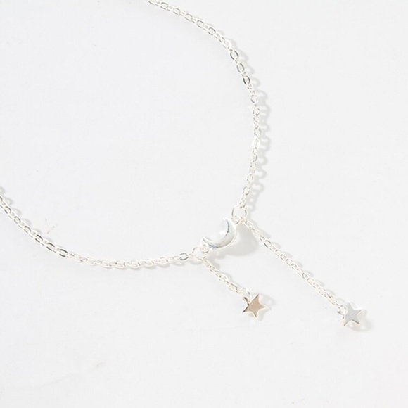 "Shoot For the Stars" Moon Minimalist Necklace - Picture 4 of 5